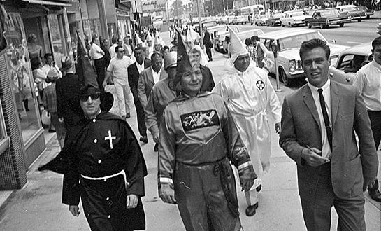 Bob-Jones-in-KKK-March-in-1965