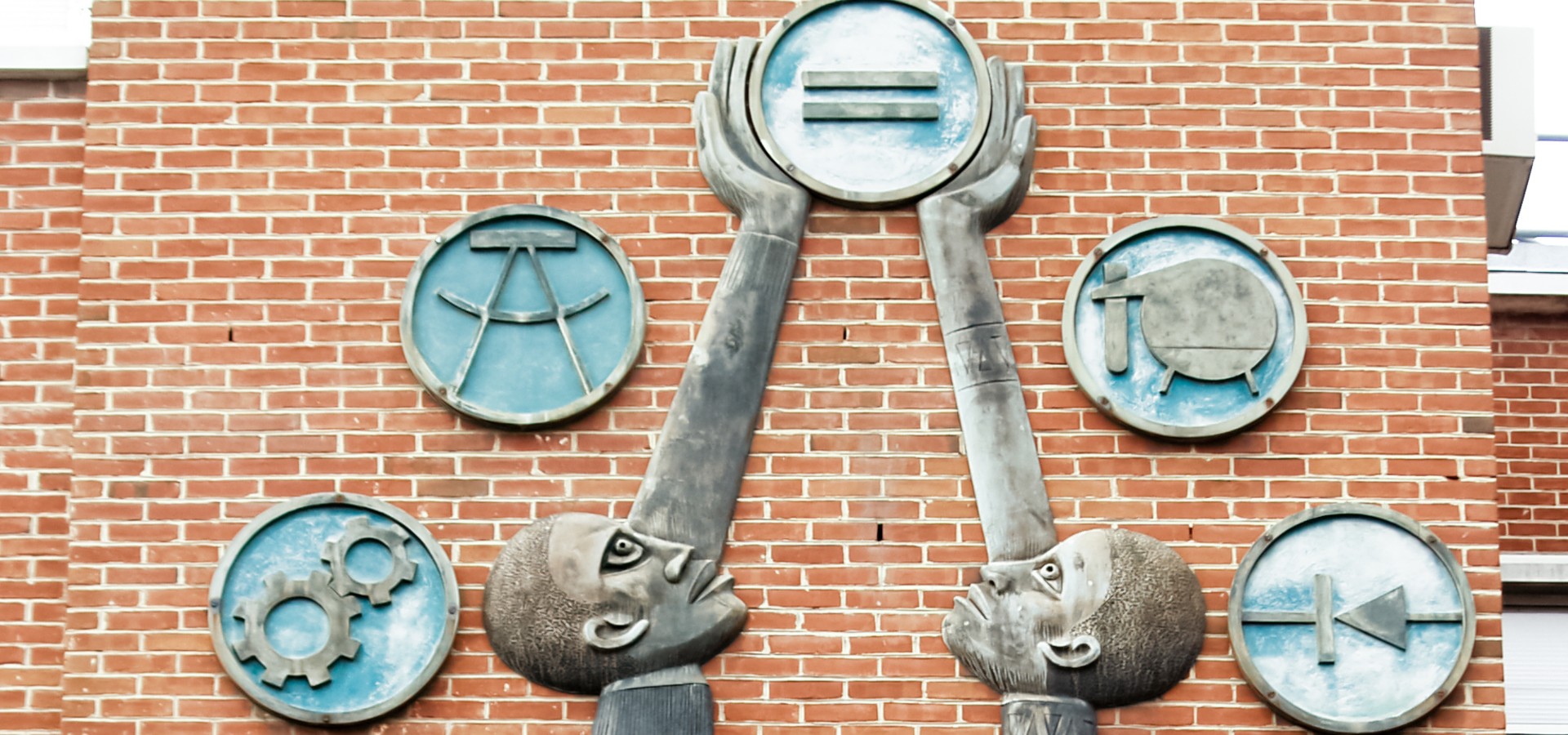 Why the United States’ ‘War on Woke’ is a Threat to Educational Futures Everywhere