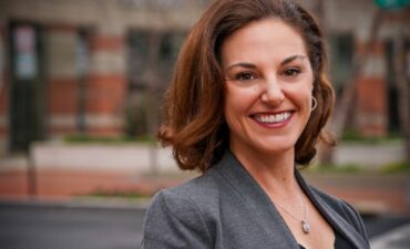 Outdoor picture of Melissa Kearney