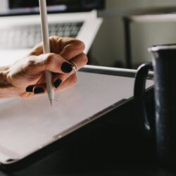 Quick Insight: Tom Chatfield on What Skills We Need in an AI Age